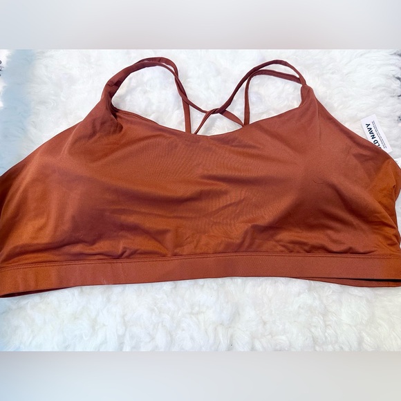 Old Navy Plus Size Sports Bra | Size 4X NWT - Picture 1 of 4